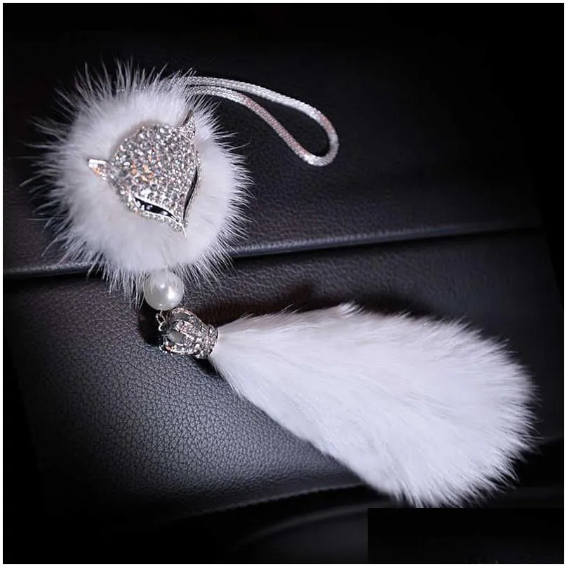 Other Interior Accessories New Fashion Diamond Crystal Car Pendant Decoration Rearview Mirror Hanging Fox Fur Ornaments Styling Interi Dhzps