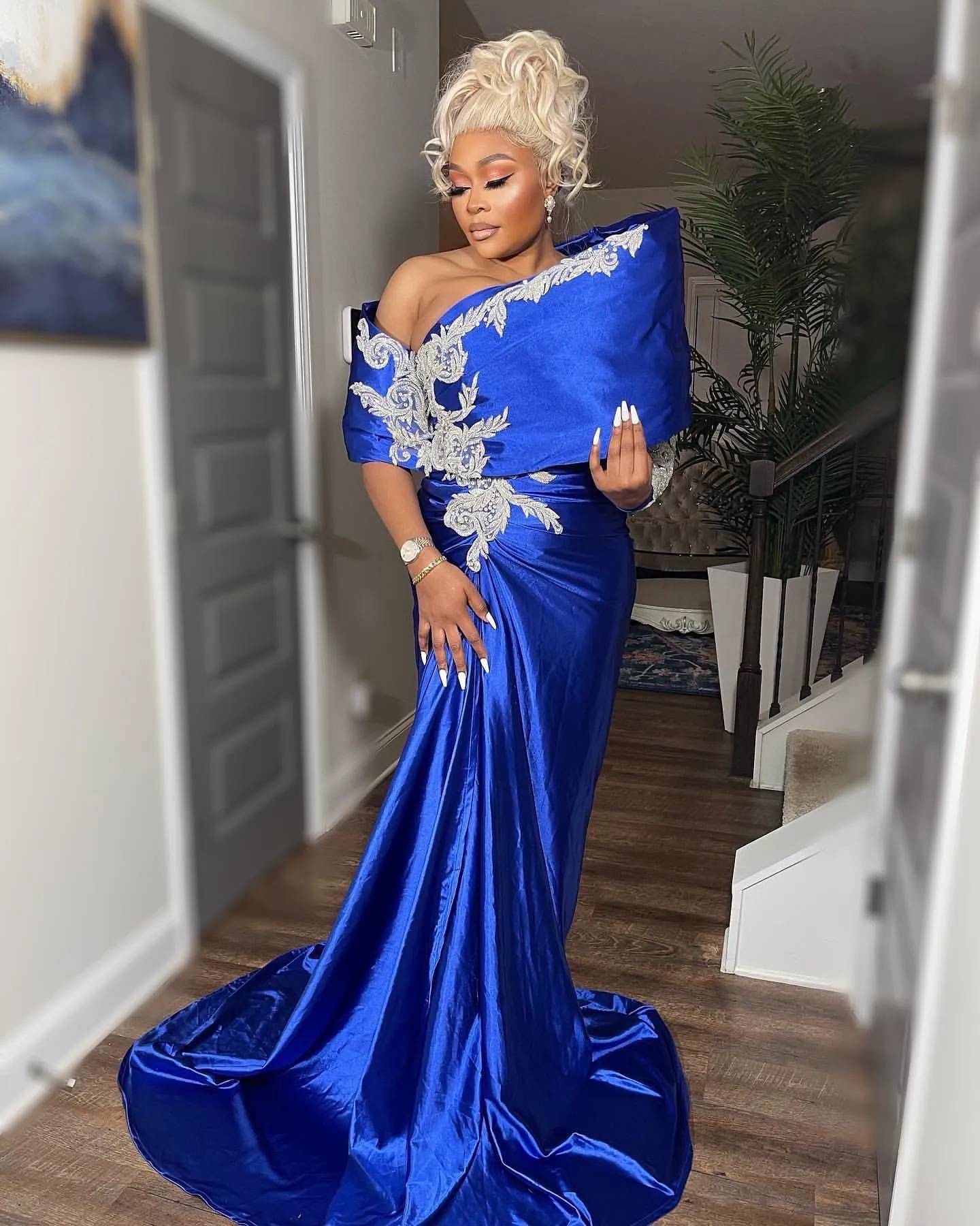 2024 Aso Ebi Royal Blue Mermaid Prom Dress Lace Beaded Satin Evening Formal Party Second Reception 50th Birthday Engagement Gowns Dresses Robe De Soiree ZJ155