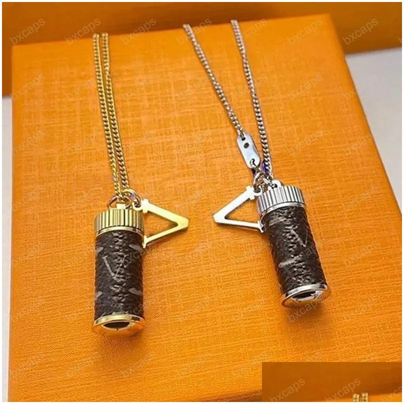 designer pillar box pendant necklaces for women men luxurys designers flower necklaces mens choker fashion jewelry with box d2112314z