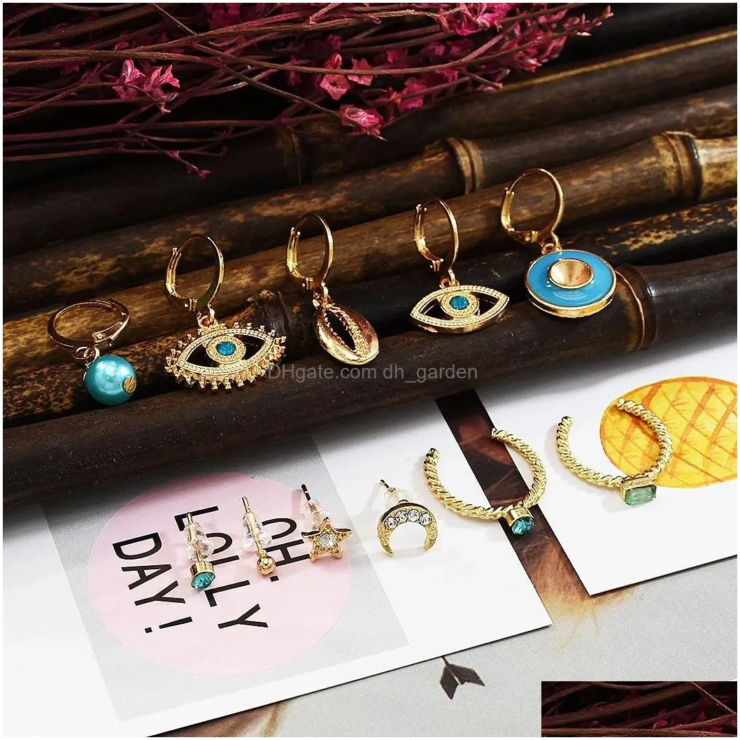 11 Pcs/Set Bohemian Vintage Gold Alloy Earrings Set Moon Star Eye Shell Fashion Dangle Earrings Female Korean Jewelry for Women
