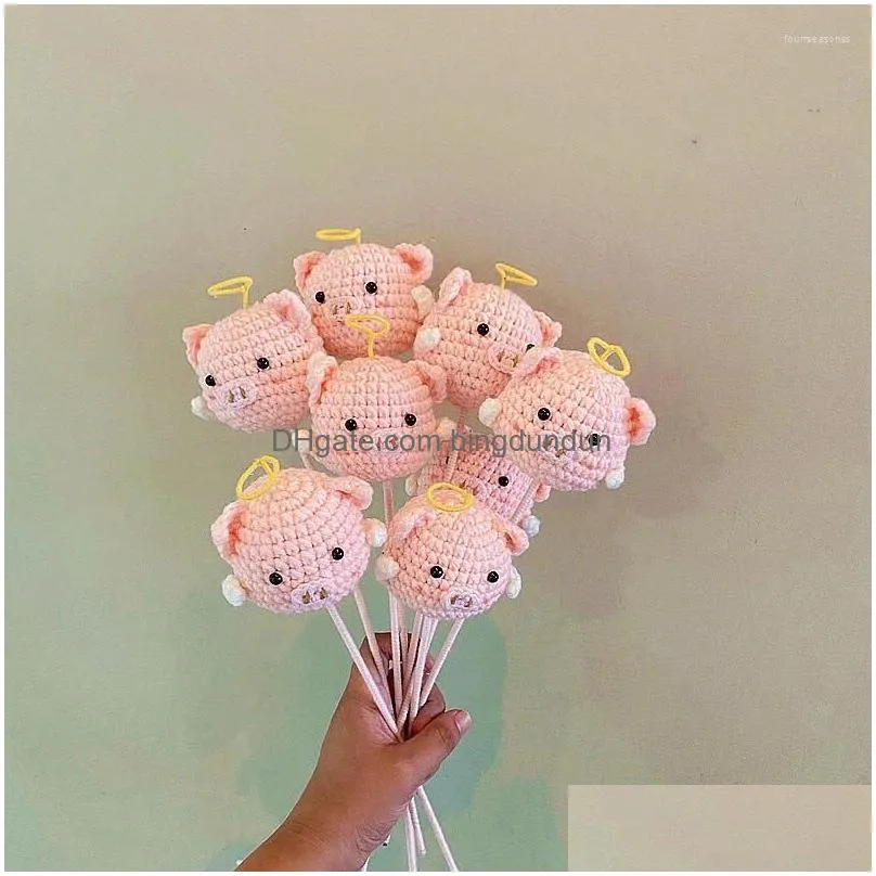 Decorative Flowers Cute Crochet Pig Flower Artificial Hand-knitted Bouquet Kawaii Valentine`s Day Wedding Year Gifts Home Decor