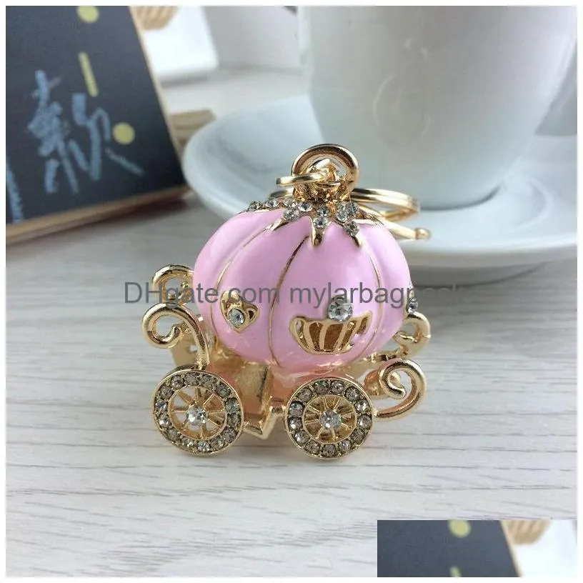 new gold plated alloy cinderella pumpkin carriage keychain key chain wedding favors and gifts wedding souvenirs w9962