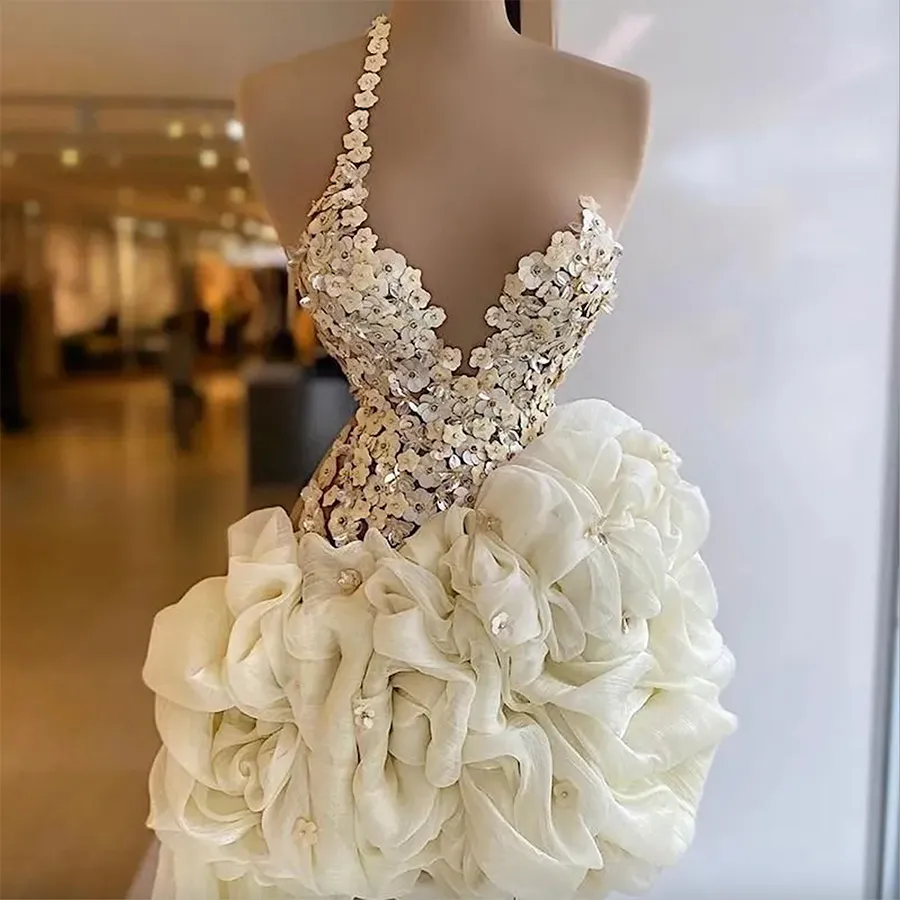 2024 Gorgeous Prom Dresses One Shoulder Strap Ruffles Mini Handmade Flowers Crystals Beaded Custom Made Evening Gown Formal Occasion Wear Vestidos Plus Size
