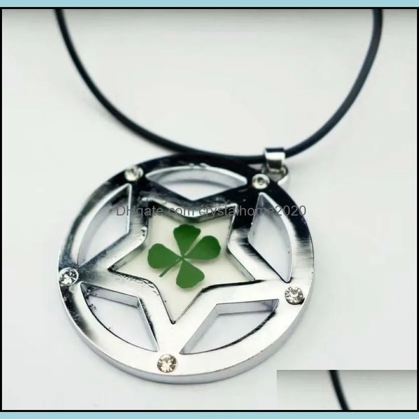 100 pcs  jewelrt real shamrock real four leaf clover pendant