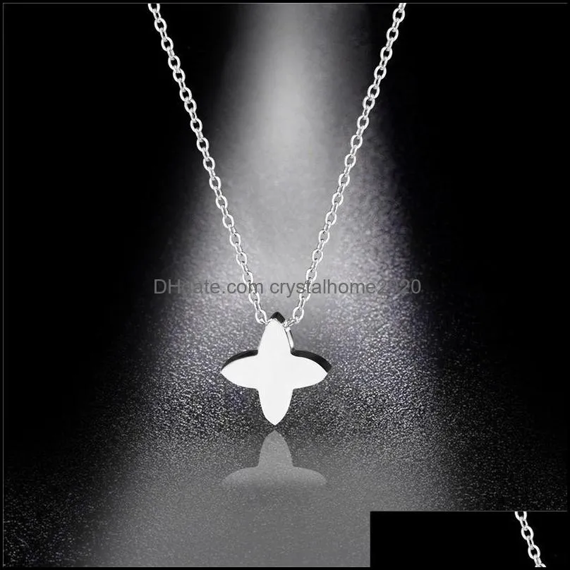 pendant necklaces small stainless steel three-dimensional lucky love heart plant four-leaf clover shape necklace woman mother gift