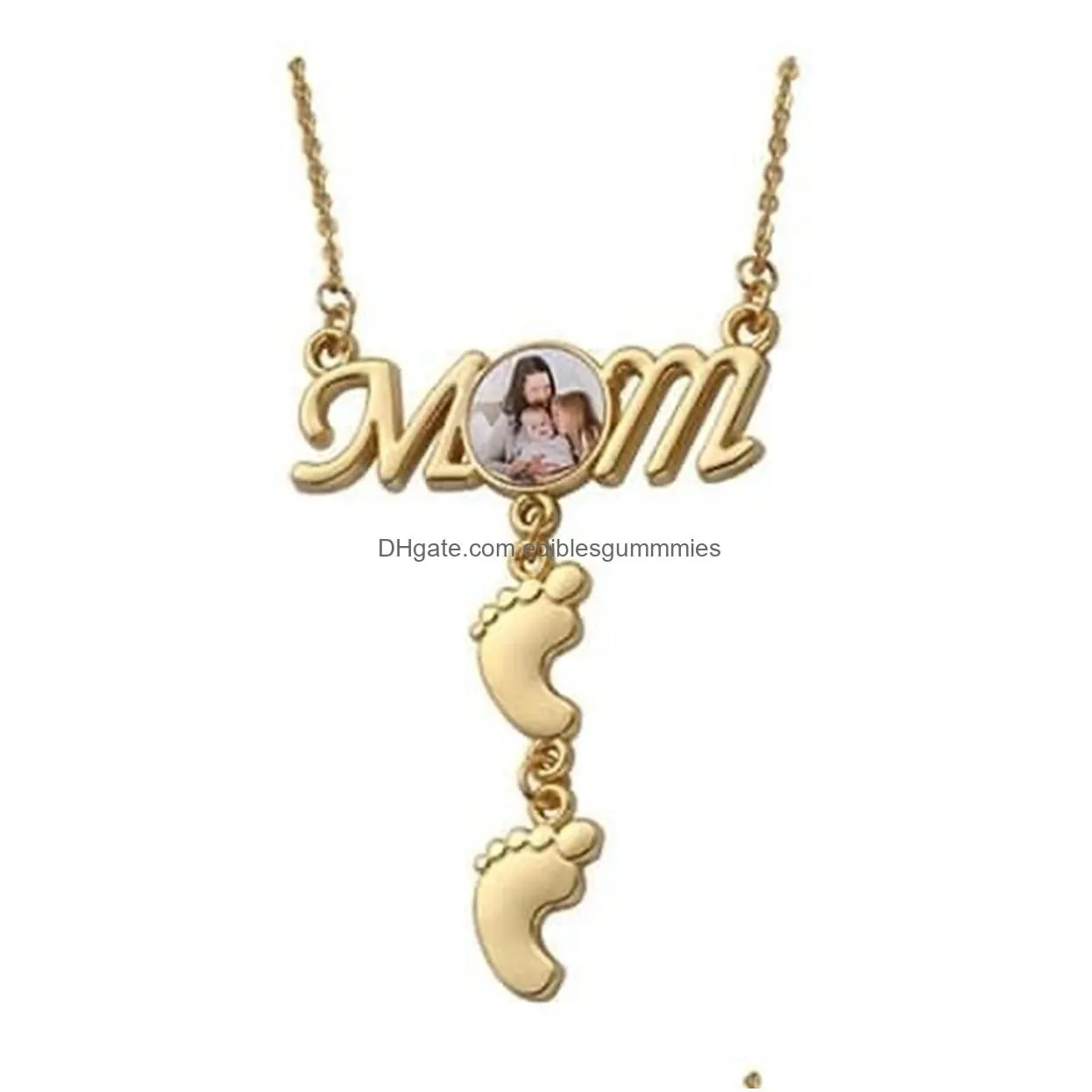 sublimation mom clavicle necklace with foot party supplies customized circle and engraved name birthstone baby foot pendant necklace for mom mothers day gift