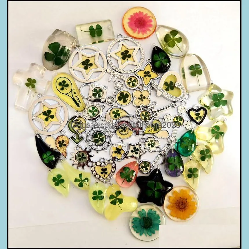 55 pcs fashion real four leaf clover dried flower pendant  jewerly