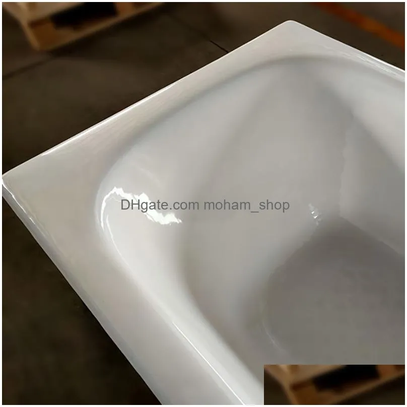 single person square bathtub with cast iron embedded bathtub in bathroom for household use