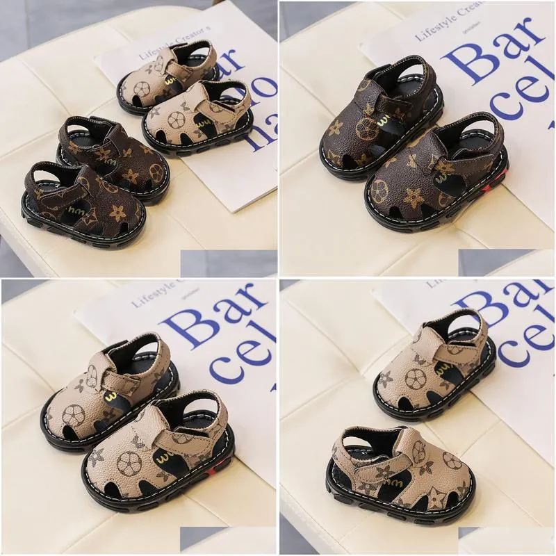 2024 designer sandals born baby boys fashion summer infant kids soft crib shoes toddler girls anti slip