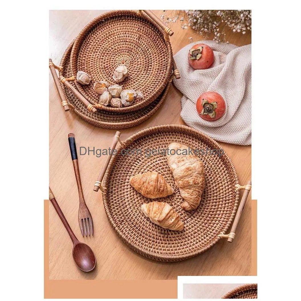 breakfast display storage wicker basket organizer rattan tray with handle round wicker food plate fruit basket