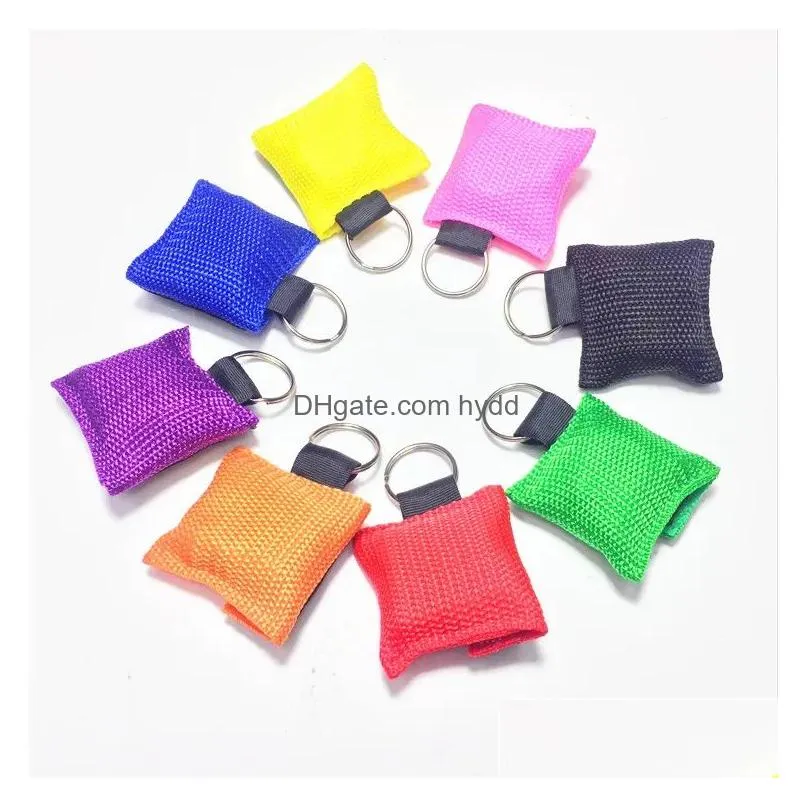 500pcs 8 color outdoor gadgets key chain emergency cpr face shields resuscitation face mask cpr pocket maskszz