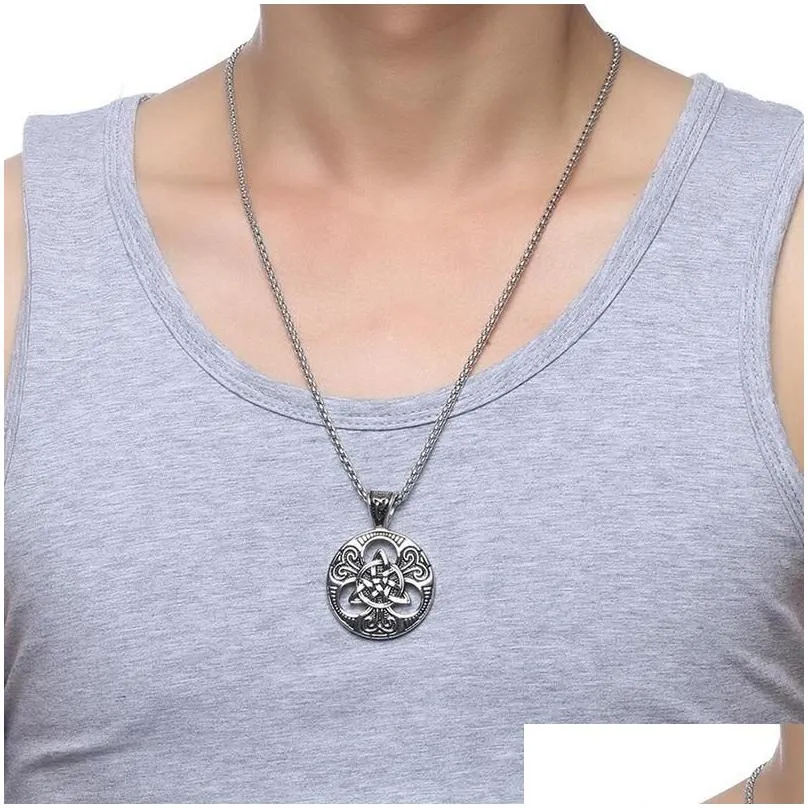 Pendant Necklaces Mens Vintage Amet Necklace Trendy Male Punk Irish Concentric Knot Sign Tag Sweater With Chainpendant Drop Delivery Dhvcn