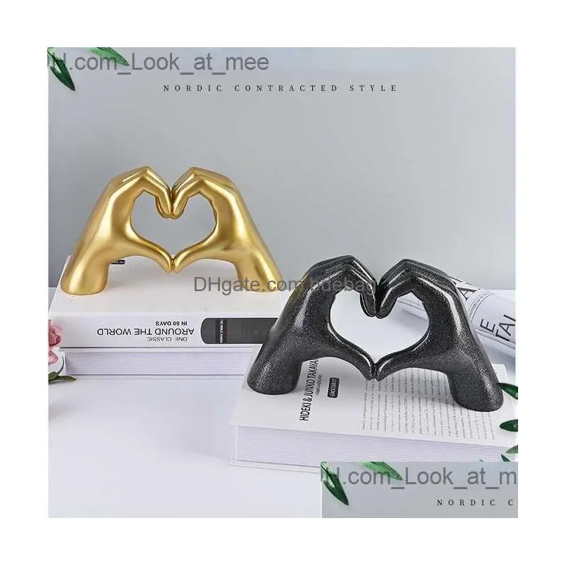 nordic style heart gesture sculpture resin love finger figurines wedding home living room desk ornaments q230823