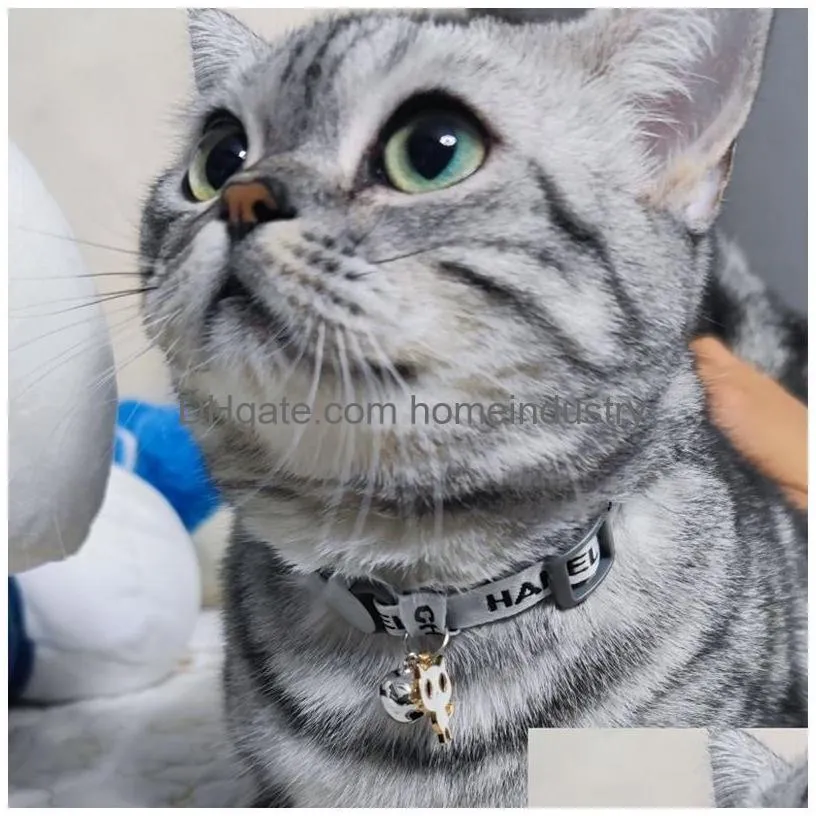 Luxury Designer puppy collars Leashes with Bell and Classic Letter Pattern Adjustable and Safe Kitten Pendant for Girls and Cats DH7Im