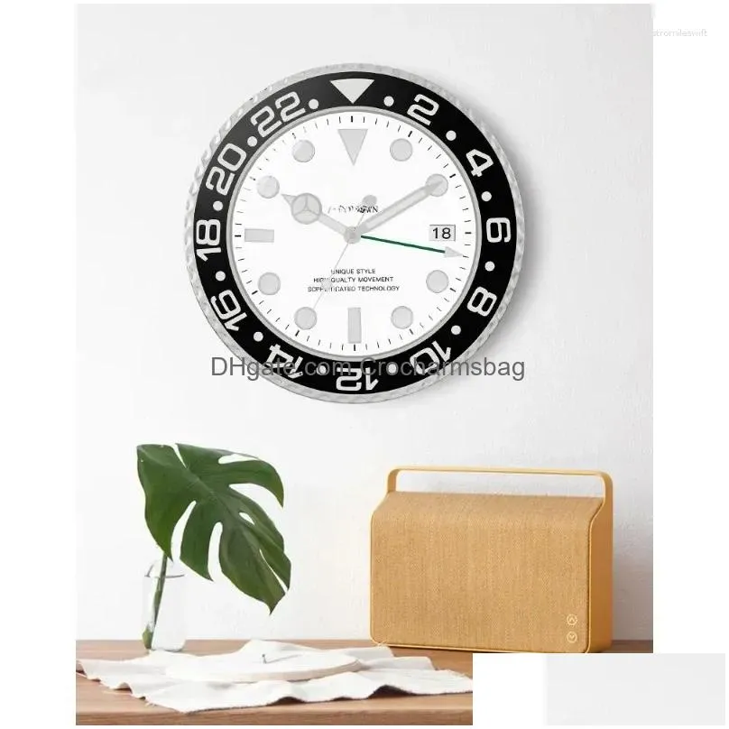 Wall Clocks Clock Fashion Creative Hanging Luminous Living Room Quiet Home Calendar Quartz Light Luxury Decoration