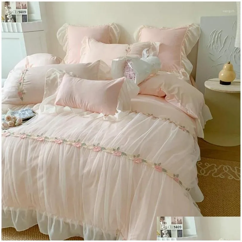 Bedding Sets Pink French Princess Wedding Romantic Pleat Lace Ruffles Set Soft Cozy Korean Girls Duvet Cover Bed Sheet Pillowcase