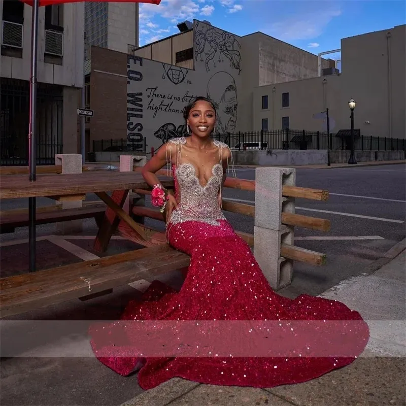 Glitter Red Sequins Prom Party Gowns 2024 Crystals Rhinestones Tassels Beads Sequins Gown For Black Girls Birthday Party