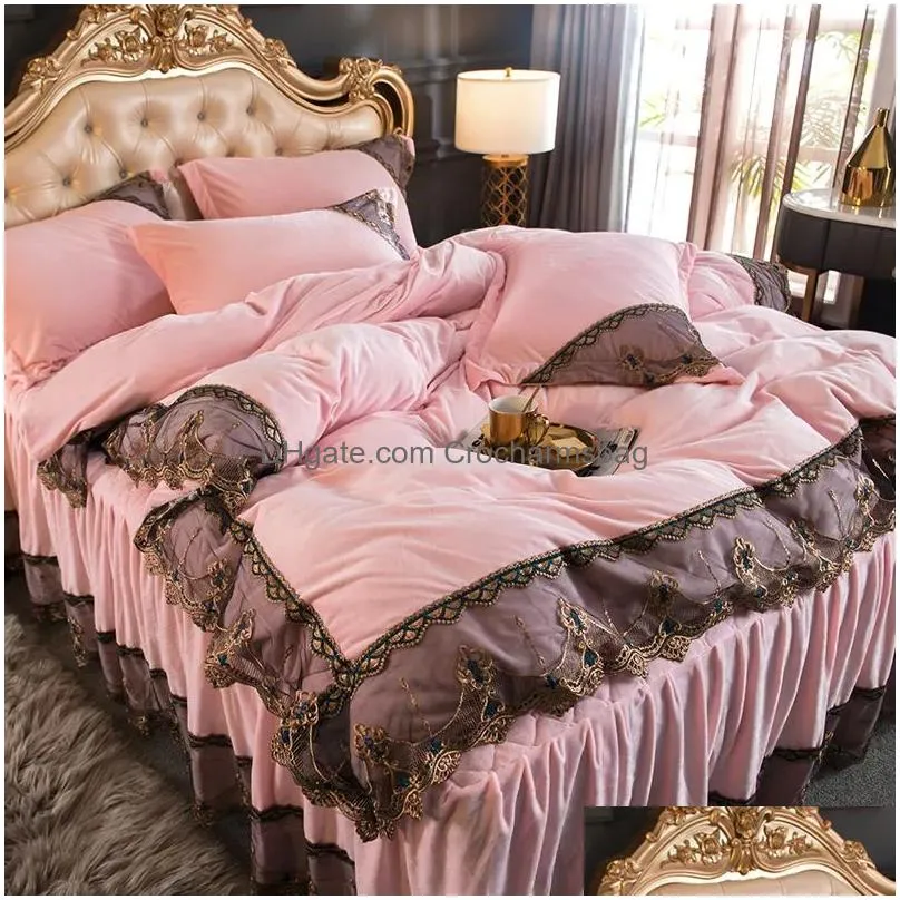 Four-piece Bedding Sets Princess Style Coral Fleece Double-sided Velvet Quilted Bed Skirt Lace Flannel Duvet Cover Bedding High