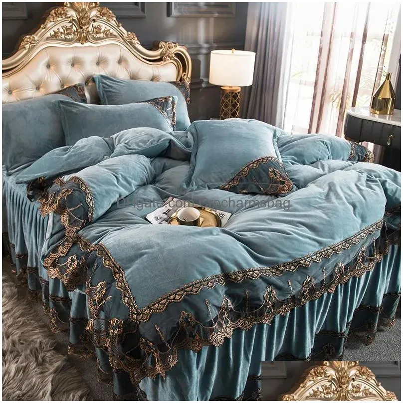 Four-piece Bedding Sets Princess Style Coral Fleece Double-sided Velvet Quilted Bed Skirt Lace Flannel Duvet Cover Bedding High