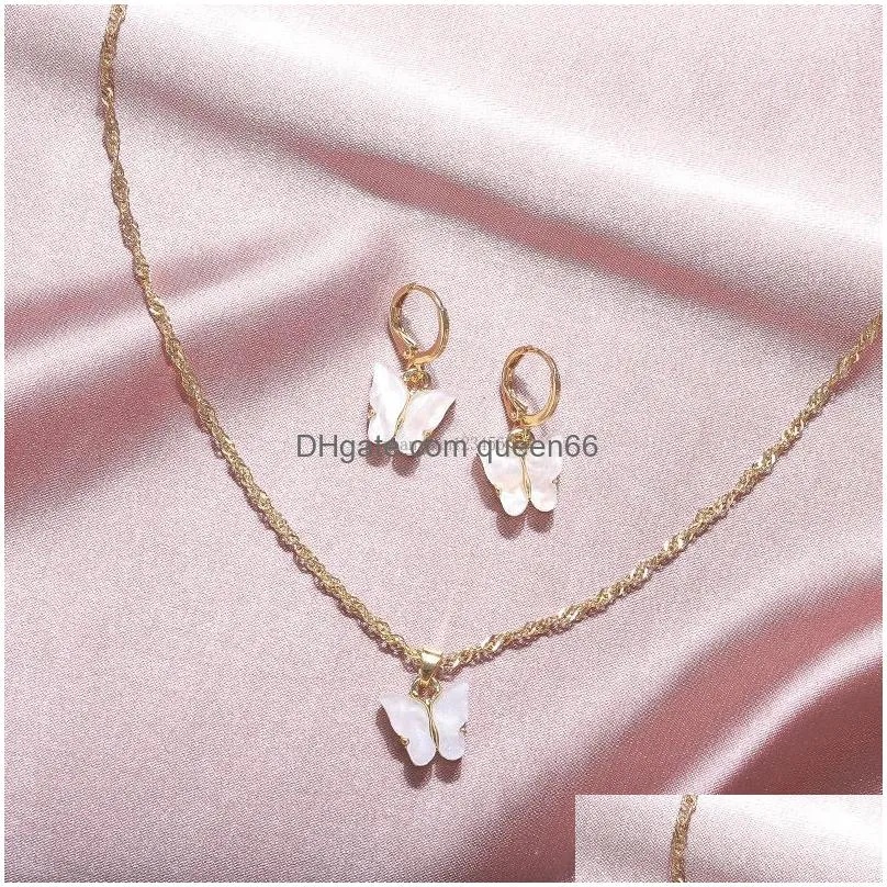 Fashion Butterfly Necklace Earrings Gold Chains Acrylic Butterfly Pendant Necklaces Ear Rings for Women Fashion Jewelry Will and Sandy