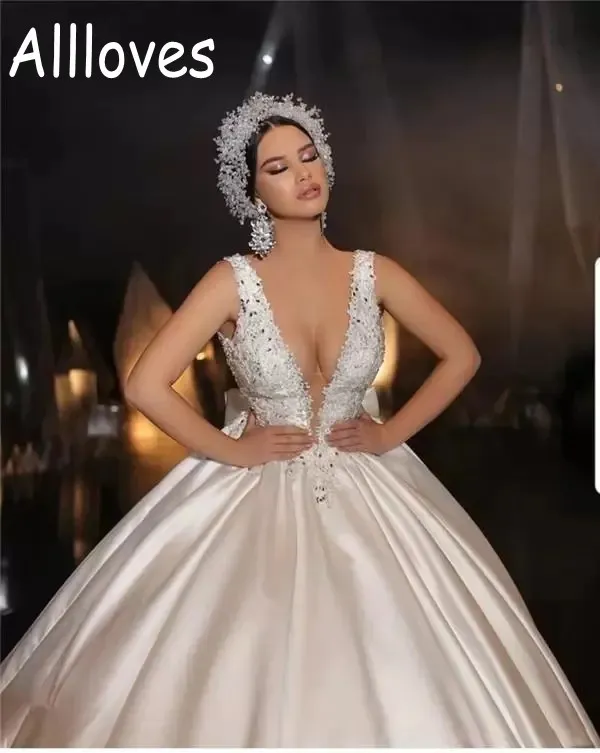 Vintage Satin Dubai Arabic Ball Gown Wedding Dresses Sexy Deep V Neck Lace Appliques Beaded Bridal Dresses Backless Court Train Plus Size Vestidos De Novia YD