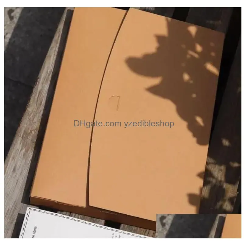 blank kraft paper envelope packaging box for t-shirt box clothing express box gift packing cardboard box