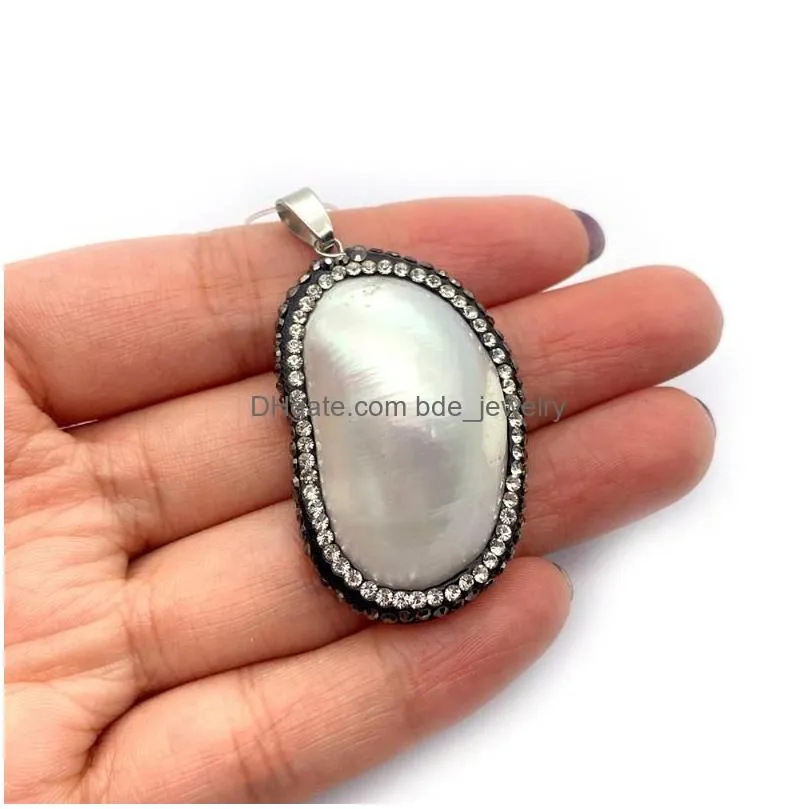 charms natural shell pendant resin diamond irregular shape luxury ladies exquisite jewelry necklace handmade accessories