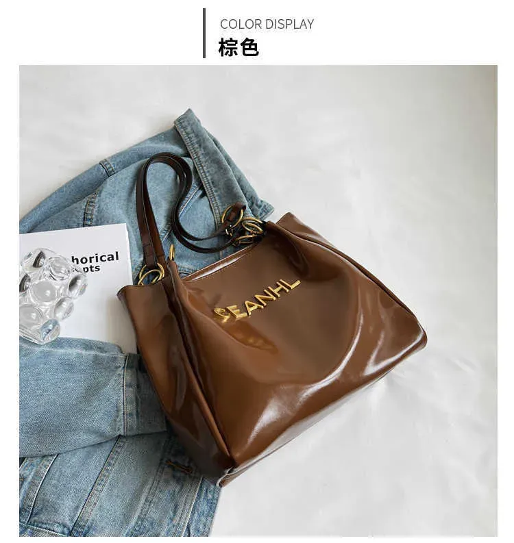 High and leather pattern carrying women`s bag 2023 New minimalist summer commuting single shoulder tote bag 75% Cheap Outlet wholesale