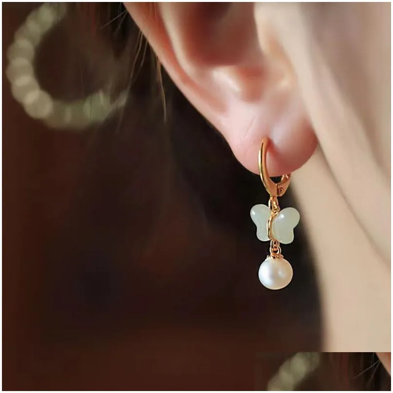 Other Fashion Accessories Style Earrings Female Pearl Inlaid With An Jade Antique Small Butterfly Drop Delivery Otpxg