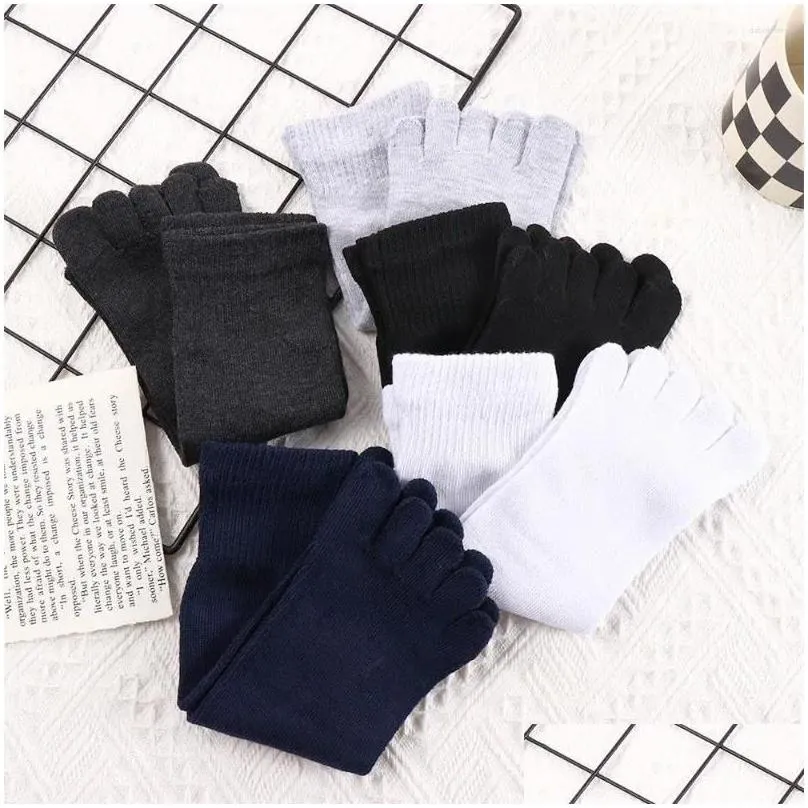 Men`s Socks Soft Casual Five Toe Running Solid Color Sports Middle Tube Five-Finger