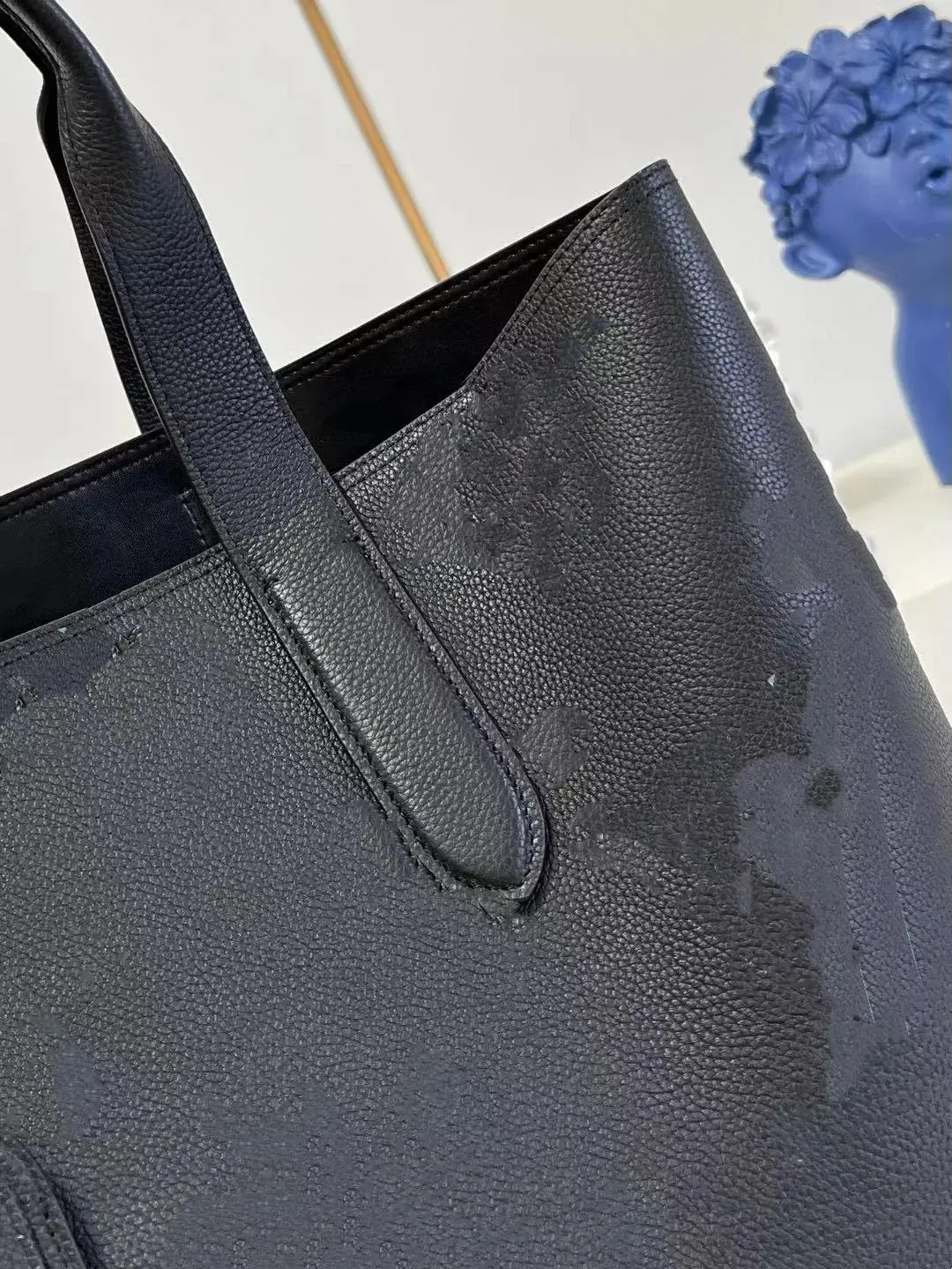2023 Top Tier Mirror Quality Bumbag Chest Bag Small Womens Real Leather Canvas Handbag Luxury Designers Brown Flower Zipper Purse Crossbody Shoulder Strap Belt Bag