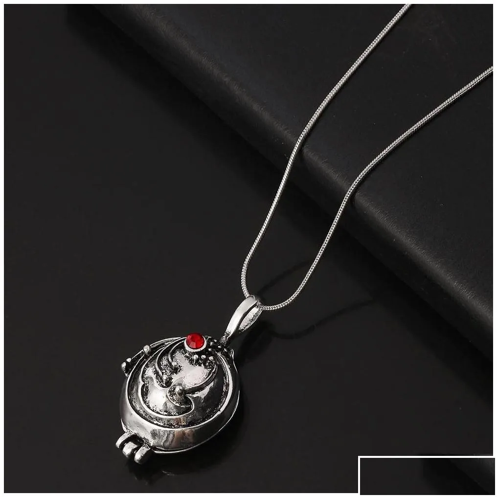 Pendant Necklaces Wholesale The Vampire Diaries Necklace Elena Gilbert Vintage Fashion Vervain Verbena P O Locket Jewelry For Men Wo