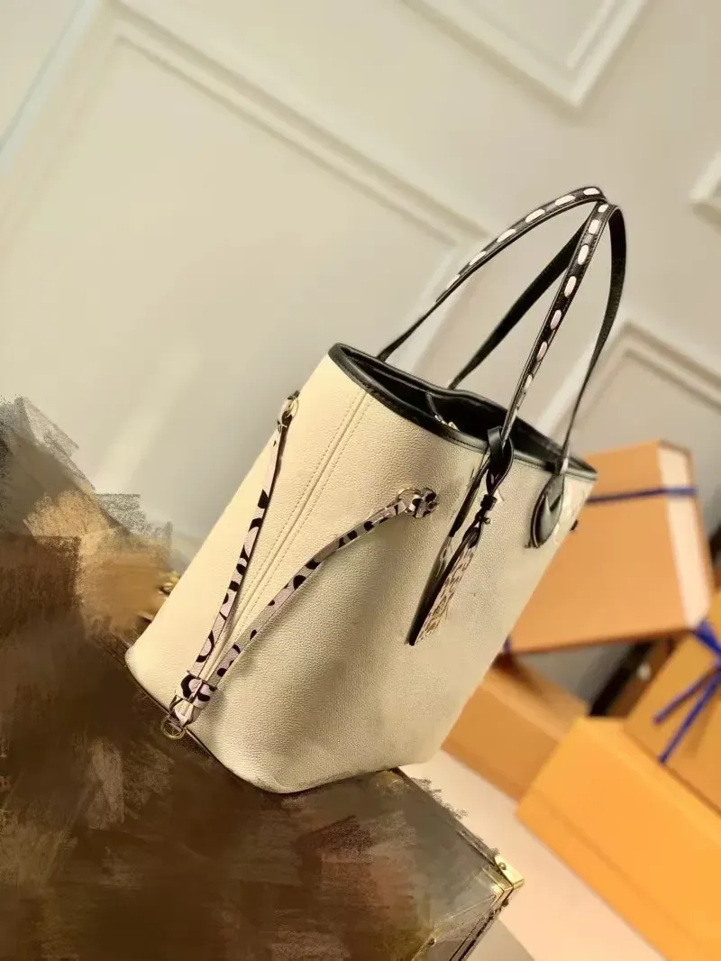 Luxurys Designer Handbags Women Bags Fashion Ladies Shoulder Bag Female Tote Handbag designers Purse Tote Quilted Flap Purse Bags Black Shoulder Chain Box Bag2023