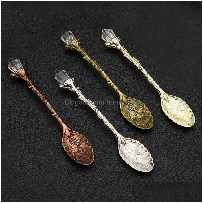 vintage crystal head coffee scoops royal style zinc alloy carved mini fruit dessert tea ice cream spoon mugs retro stirring kitchen seasoning spoons bar cafe