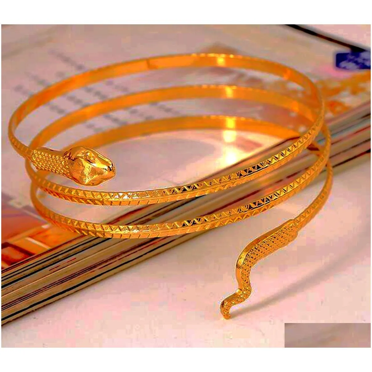 10pcs 70mm diameter punk snake charm banglefashion bracelets metal wristbands wholesale style mixed jewelry lots