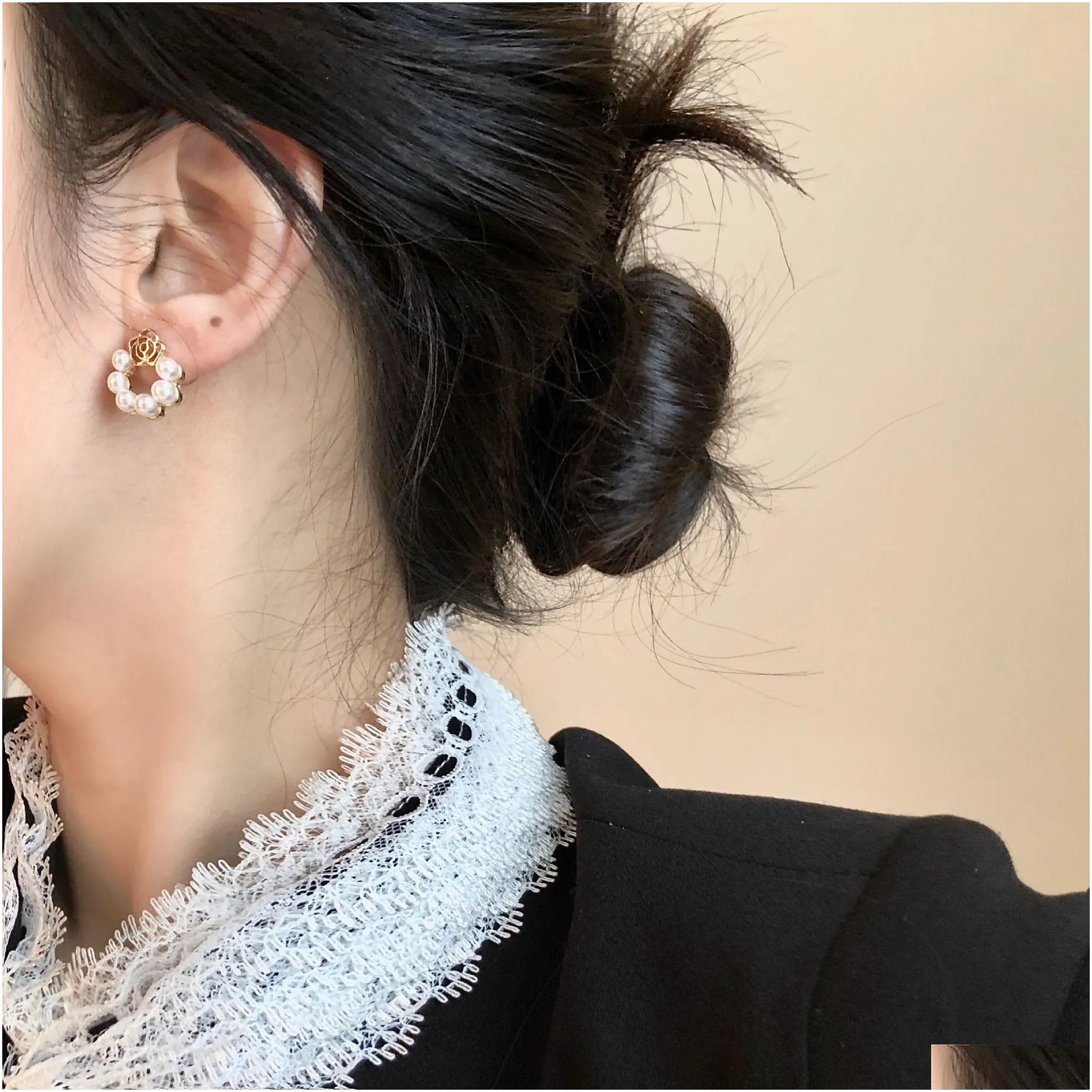korean petal pearl ear stud temperament net red female small and wild fashion stud earrings