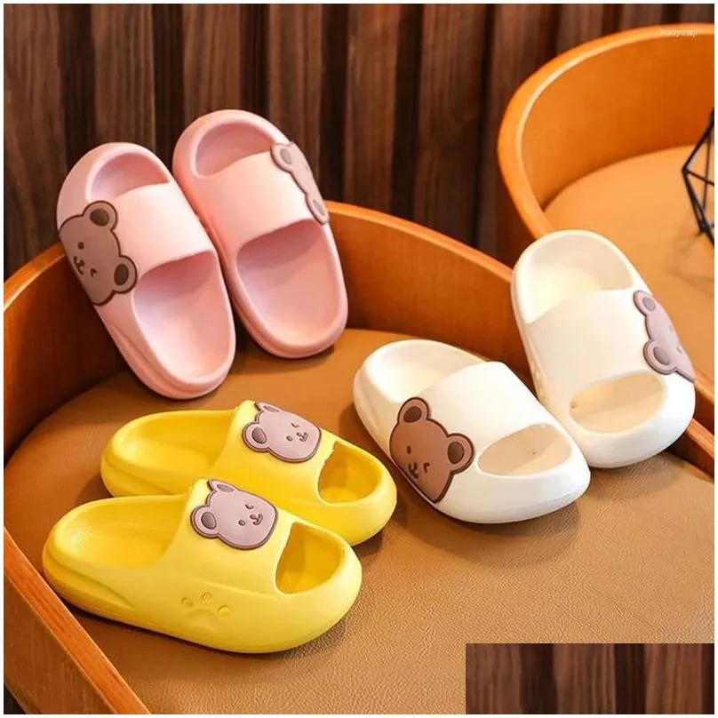 Slipper Summer Cartoon Bear Kids Slippers Boys Girls Thick Sole Non-slip Beach Shoes Soft EVA Comfort Flip Flops Indoor Bathroom