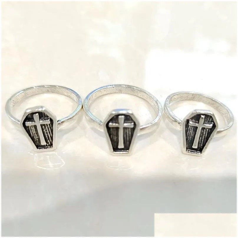 wholesale batch of 30 pieces cross dark personality rings, punk style jewelry men`s gift parties favorite men`s bicycle rings men`s jewelry brand