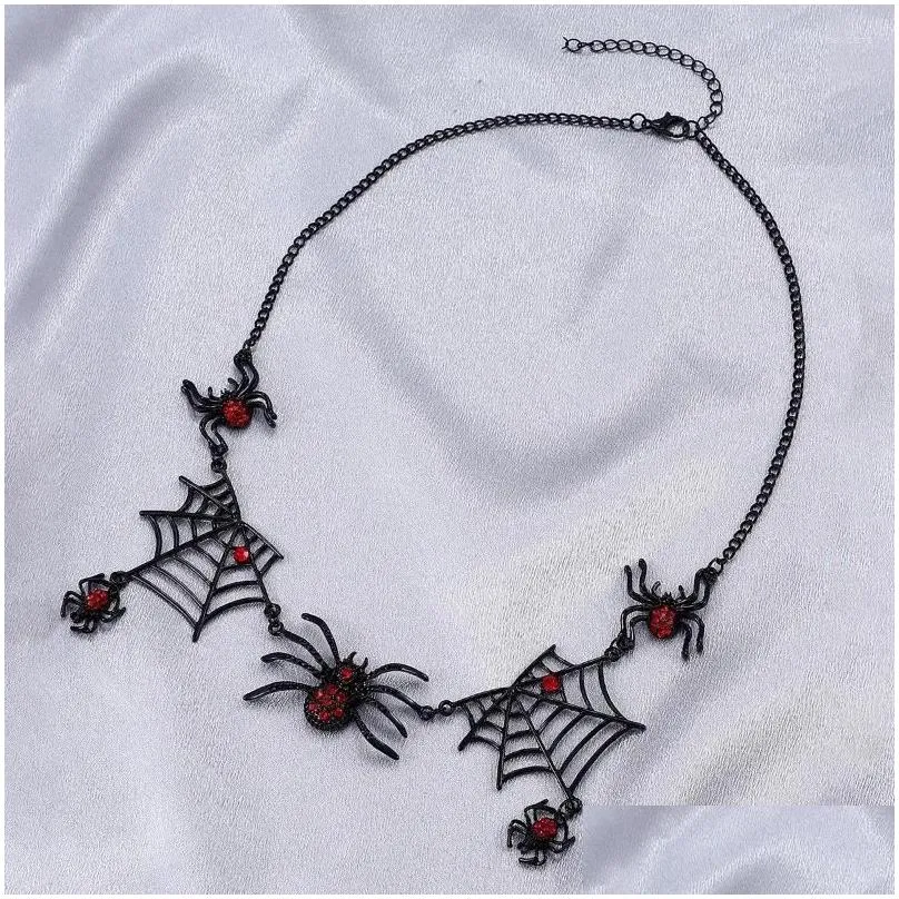 Pendant Necklaces Vintage Gothic Exaggerated Black Spider Web Necklace For Women Creative Animal Halloween Gift Party Jewelry