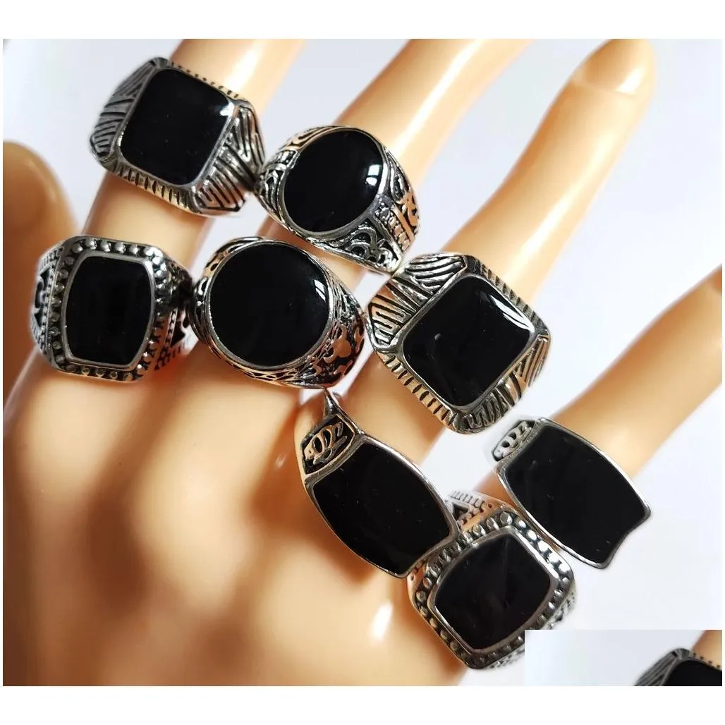 wholesale lots 30pcs design mix black enamel silver tone rings for men vintage man ring retro punk alloy jewelry party gift