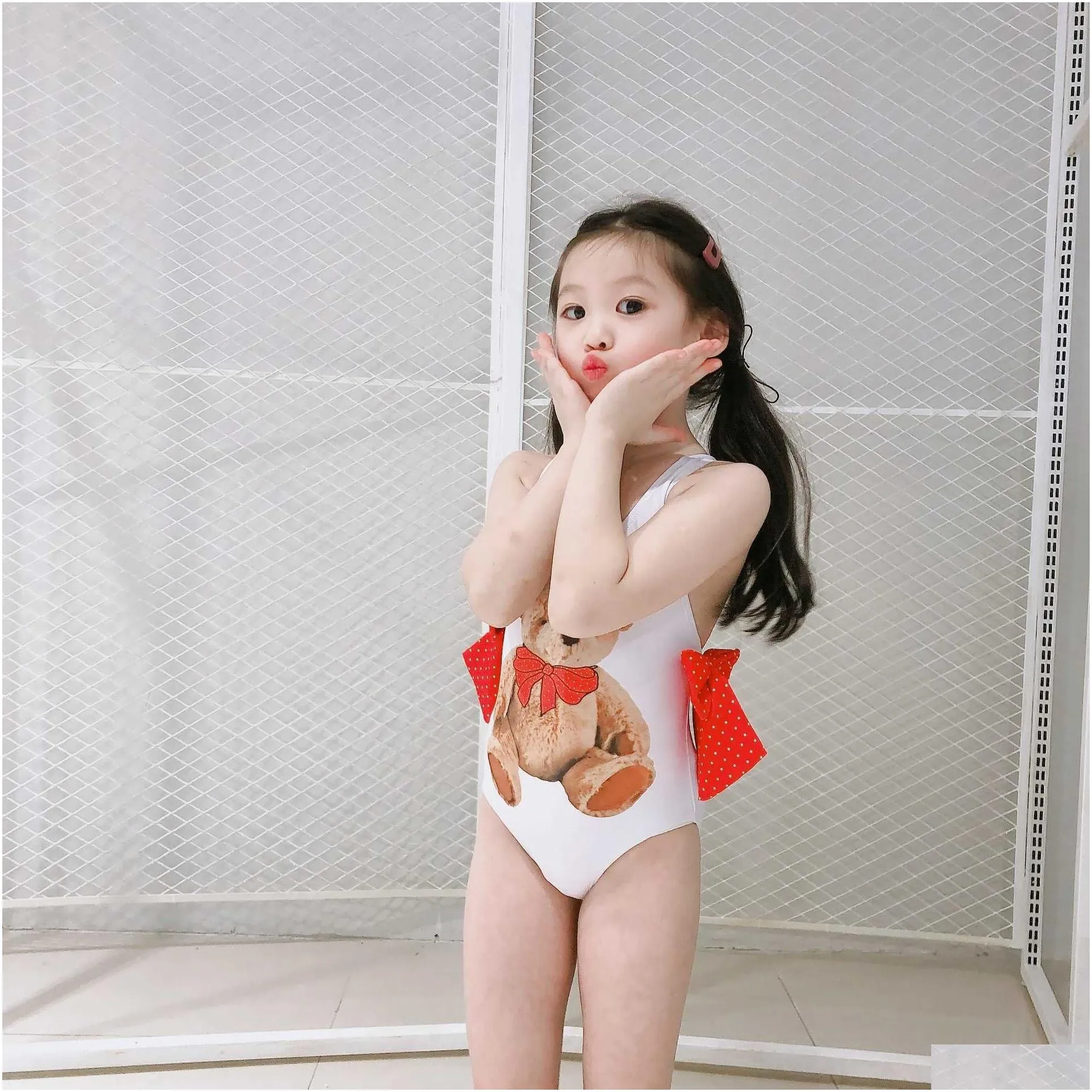 One-Pieces lovely bear baby girls swimwear ruffles bows swimsuit for kids toddler 12M cartoon bathing suit 210529
