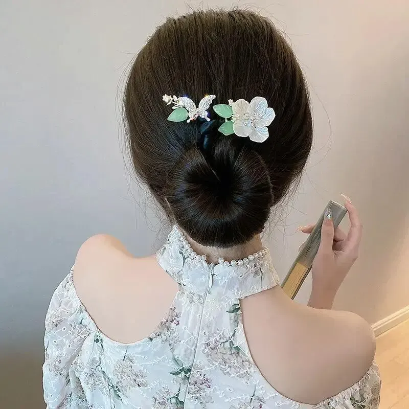 Hair Clips Fashion Elegant Butterfly Flower Updo Accessories For Women Gift Retro Luxury Lazy Man Tie Up Stick Headwear MomTiara
