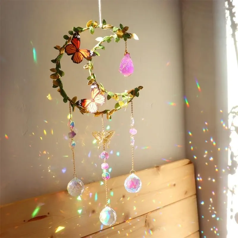 Garden Decorations Butterfly Hanging Drop Decor Wind Chime Rainbow Maker Pendant Crystal Window Ornament Home Decoration Summer Gift