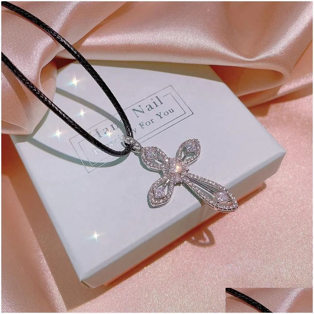 high quality grade white zircon cross necklace men/women necklace platinum plated party wedding jewelry couple gift