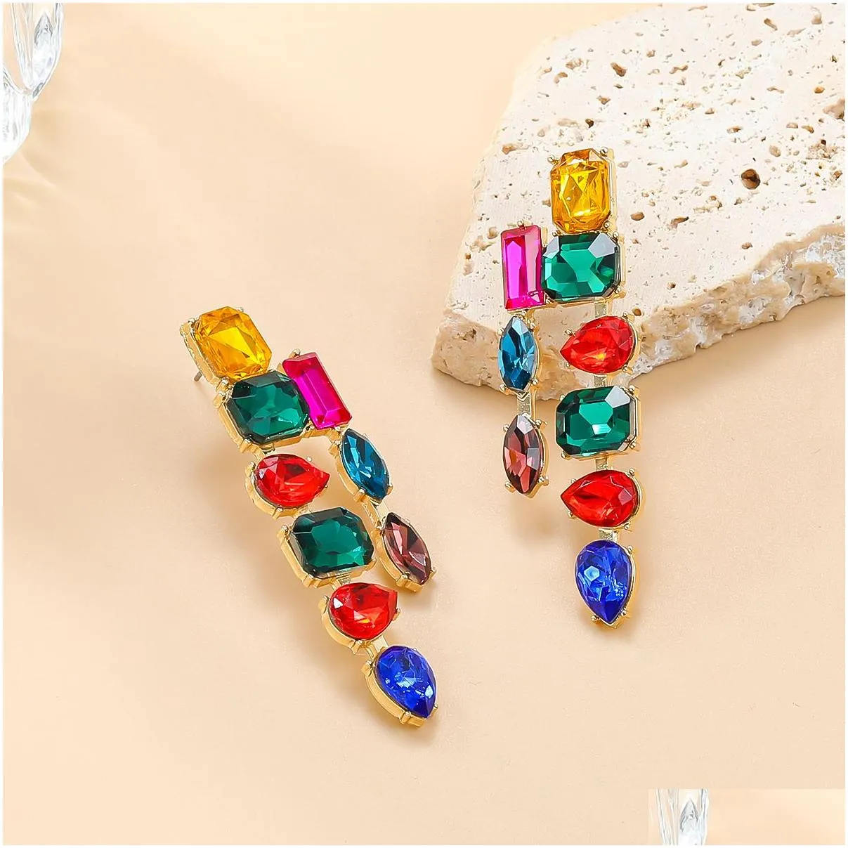 Cross -border European and American earrings color diamond ear decoration female Posamian wind full drill earrings