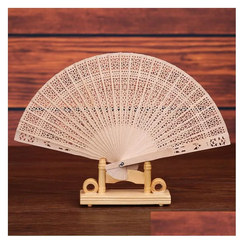 Vintage Style Party Favor Wood Folding Fan Chinese Pattern Art Craft Gift Personalized Engraved Handmade Wooden Fold Hand Fans