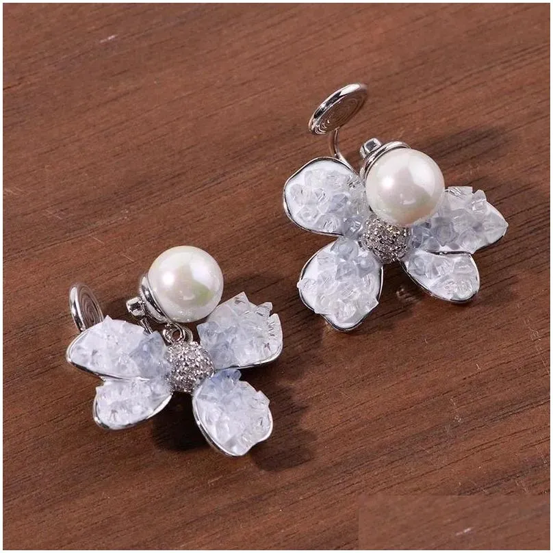 Stud Earrings Butterfly Temperament Gradual Color No Ear Holes Clips Versatile Gift Wholesale For Girls