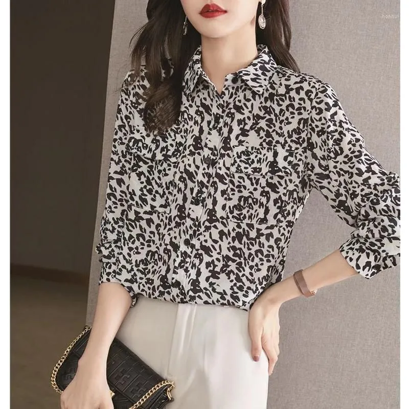 Women`s Blouses 2023 Spring Autumn Fashion Leopard Print Chic Street Button Up Shirts Casual Simple Long Sleeve Loose Tops For Women