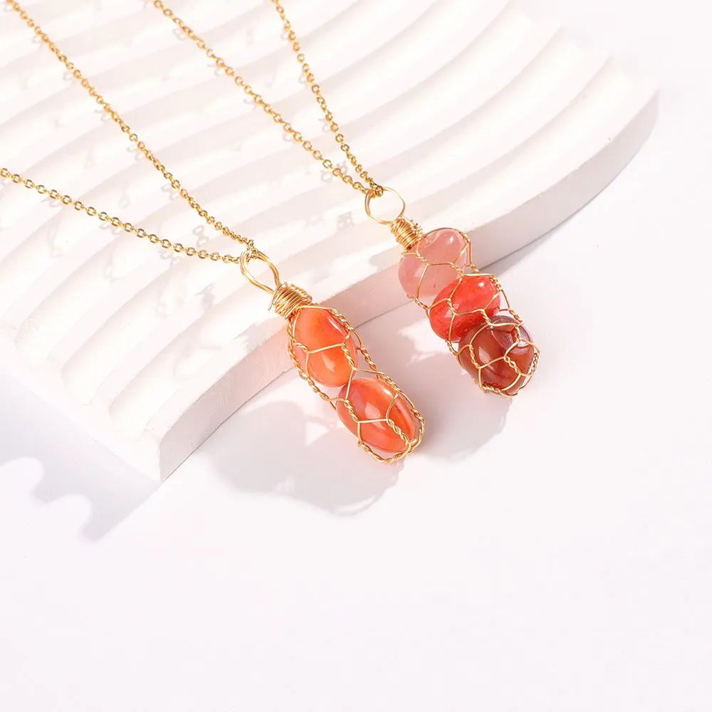 Natural Irregular Red Agate Chip Stone Beads Pendant Gold Winding Net Necklace for Women Men