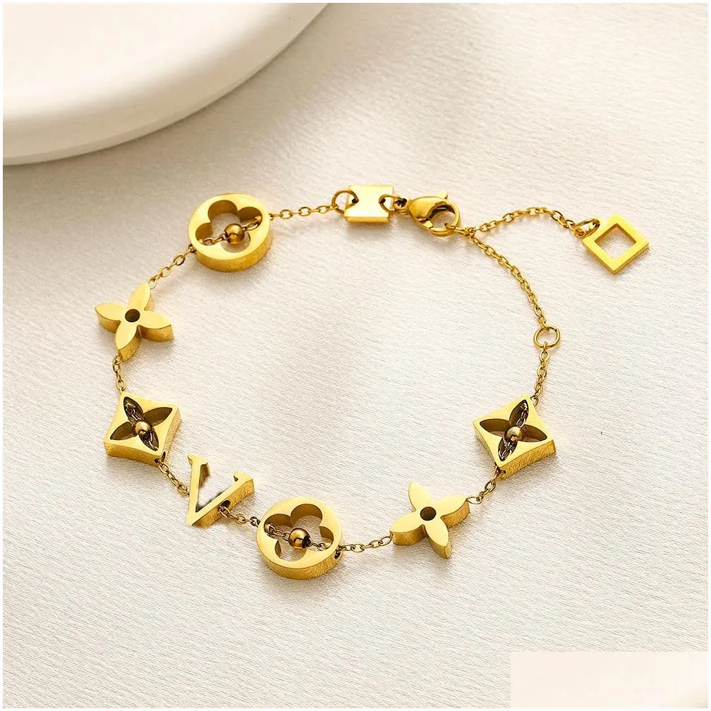 fashionable classic bracelets women bangle 7pcs accessories gold silver stainless steel 4/leaf clover flower lovers gift wristband cuff chain designer